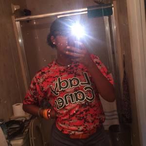 Meet your Posher, Katelyn